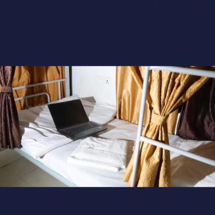 The For U - A Luxury Stay Risikés Kültér fotó